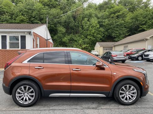 Used 2019 Cadillac XT4 Premium Luxury AWD/4WD image 4