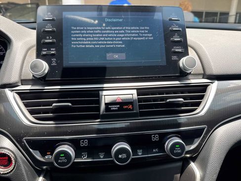 Used 2018 Honda Accord Sport image 7