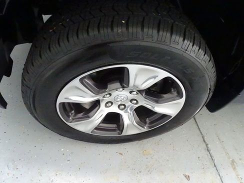 Certified 2023 RAM 1500 Laramie AWD/4WD image 29
