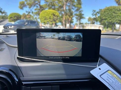 New 2026 MAZDA MX-5 Miata Club w/ Interior Package RWD image 16