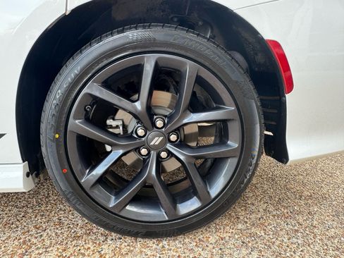 Used 2023 Dodge Charger R/T w/ Blacktop Package image 34