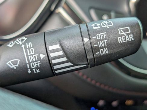 Used 2020 Chevrolet Blazer RS image 28