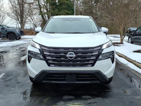 New 2026 Nissan Rogue SV image 2