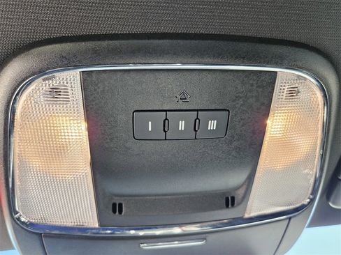 Used 2023 Dodge Charger GT image 21