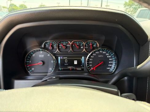 Used 2018 Chevrolet Silverado 1500 High Country AWD/4WD image 17