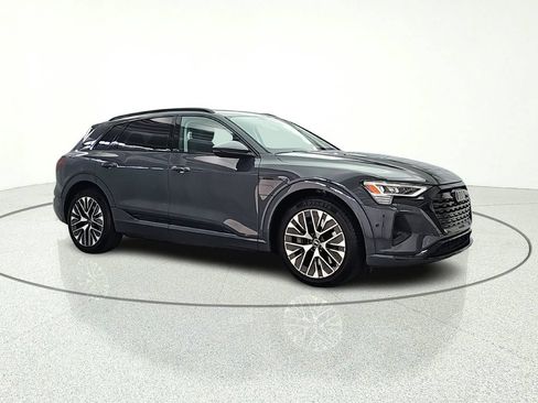 Used 2024 Audi Q8 e-tron Premium Plus w/ Premium Plus Package AWD/4WD image 9