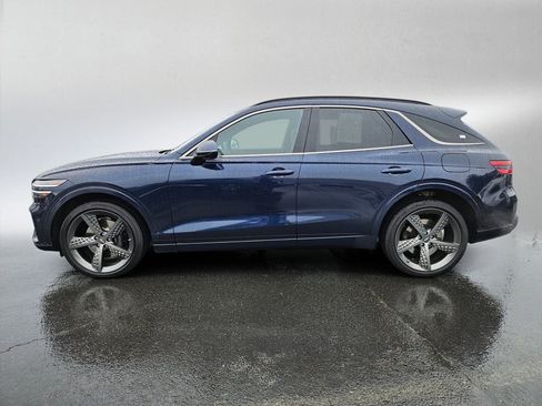 Used 2025 Genesis GV70 3.5T Sport w/ Sport Advanced Package image 4