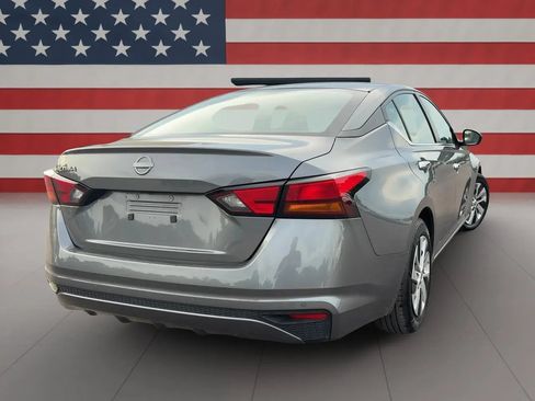 Used 2024 Nissan Altima 2.5 S FWD image 5