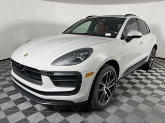 New 2026 Porsche Macan video 1