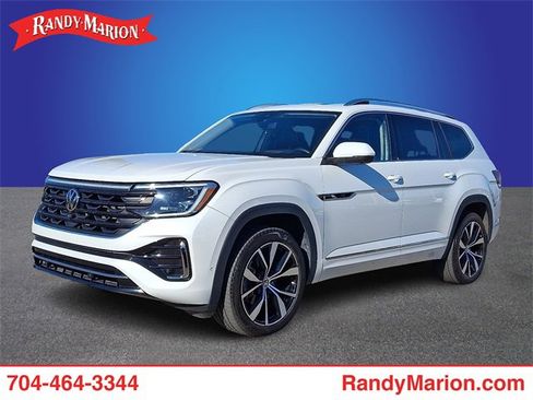 Used 2024 Volkswagen Atlas SEL Premium R-Line image 1
