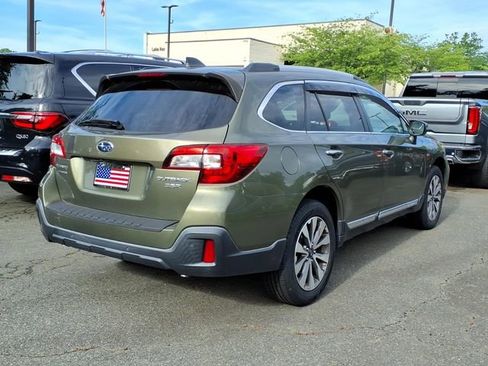Used 2019 Subaru Outback 3.6R Touring AWD/4WD image 7