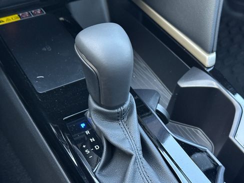 Certified 2025 Toyota Camry XSE image 27