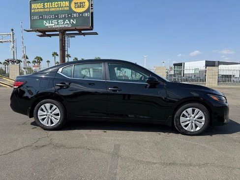 New 2025 Nissan Sentra S image 7