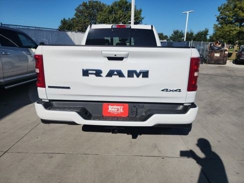 New 2025 RAM 1500 Big Horn image 18