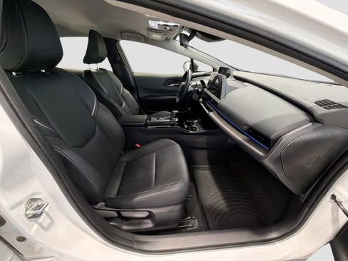 Used 2024 Toyota Prius XLE AWD/4WD image 24