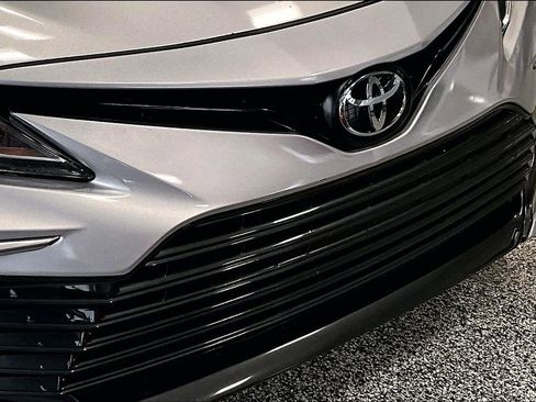 Used 2023 Toyota Camry LE image 29