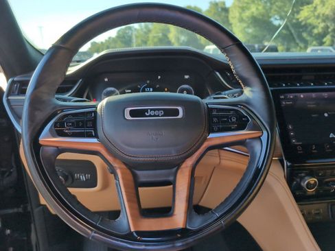 Used 2021 Jeep Grand Cherokee L Summit AWD/4WD image 31