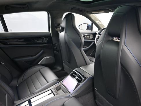Certified 2026 Porsche Panamera Turbo S AWD/4WD image 7