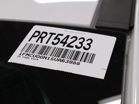 Certified 2025 Ford Escape Active image 35