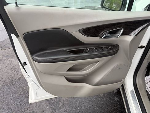 Used 2016 Buick Encore Premium image 10
