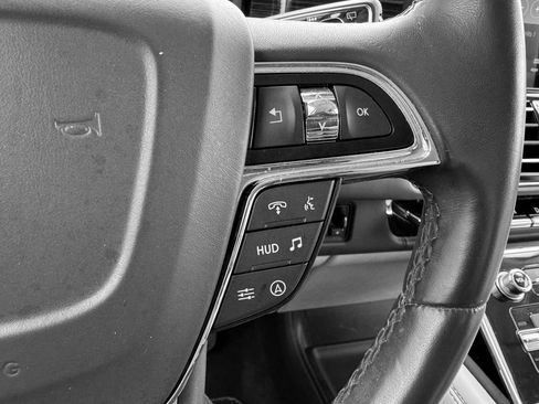 Used 2022 Lincoln Navigator Black Label AWD/4WD image 22