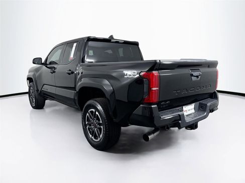 Certified 2025 Toyota Tacoma TRD Sport image 12