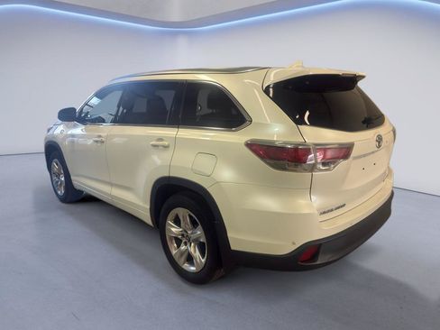 Used 2016 Toyota Highlander Limited Platinum AWD/4WD image 5