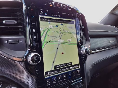 Used 2021 RAM 1500 Limited image 11