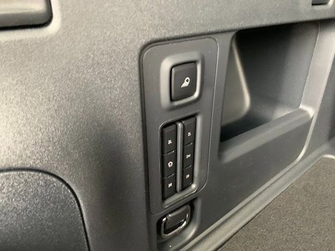 New 2026 Lincoln Navigator Reserve w/ Jet Appearance Package AWD/4WD image 13