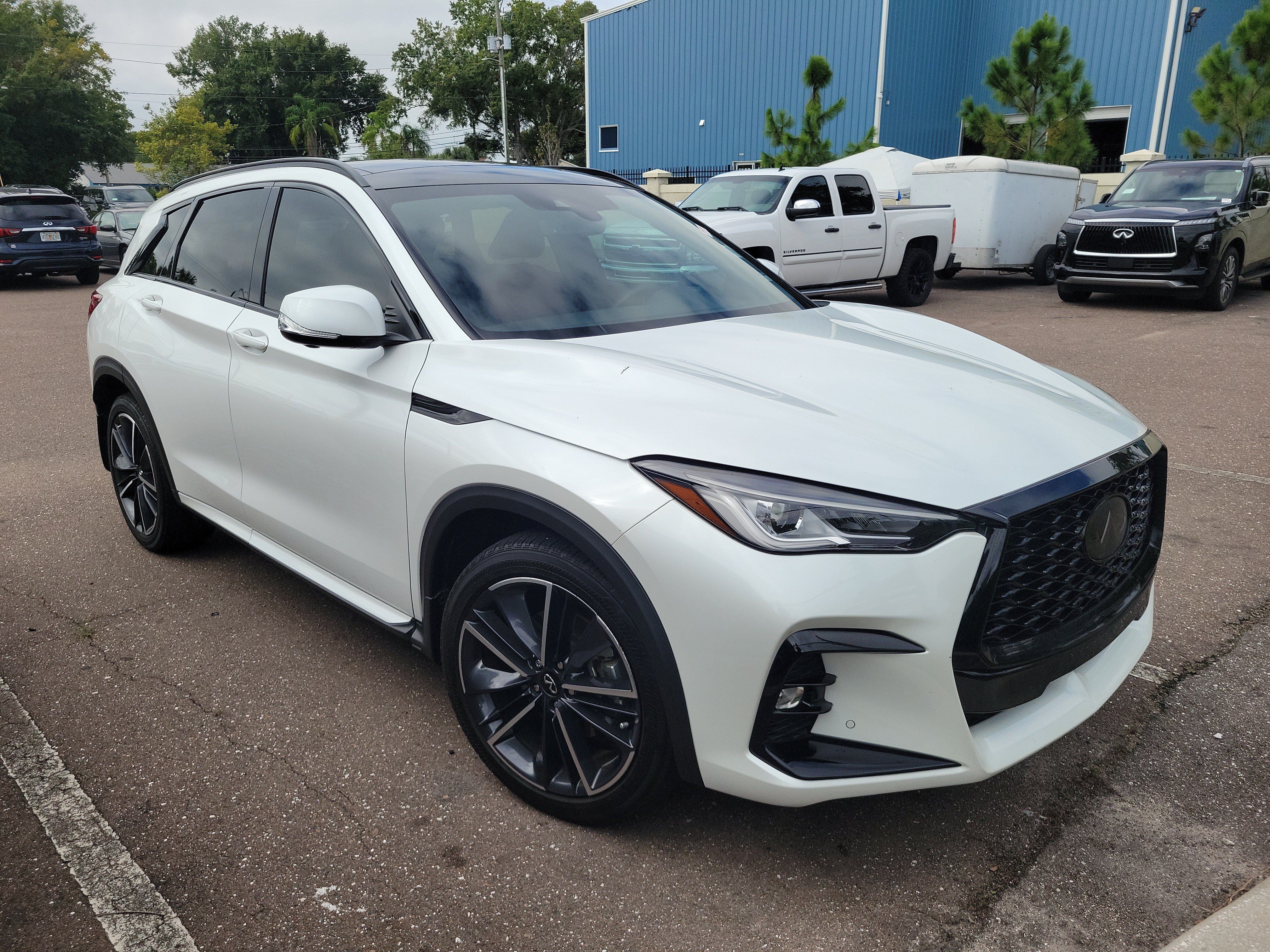 Certified 2023 INFINITI QX50 Sport AWD/4WD image 2