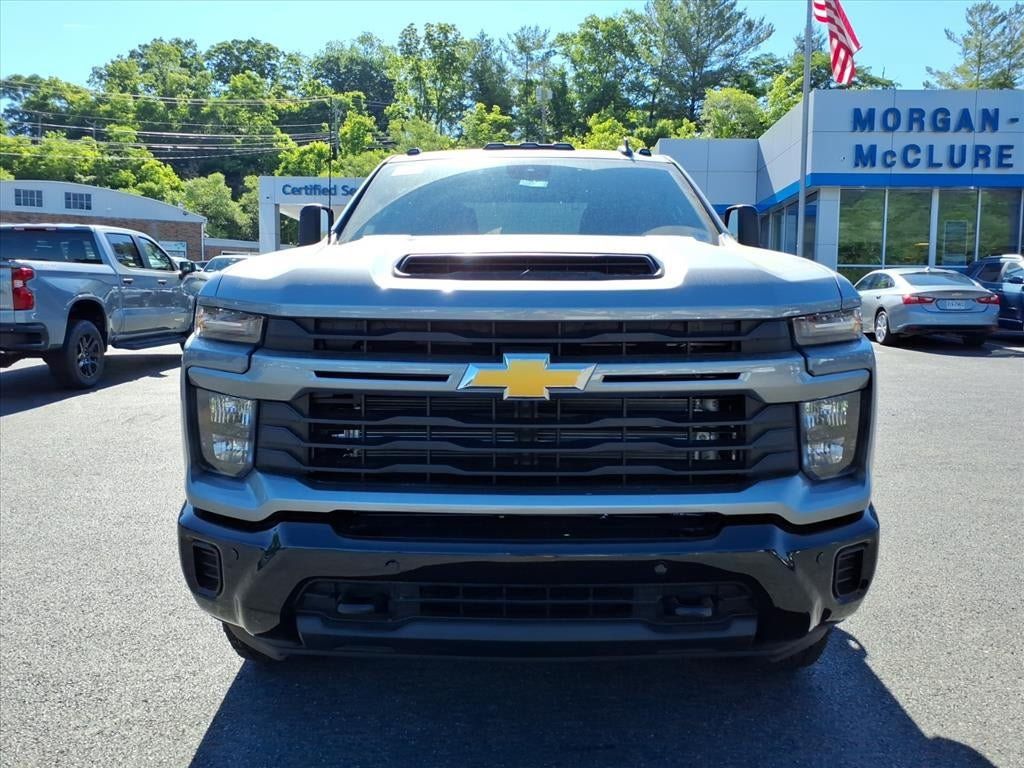 New 2026 Chevrolet Silverado 2500 Custom w/ Custom Value Package AWD/4WD image 10