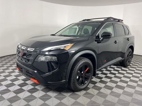 New 2026 Nissan Rogue SV w/ Rock Creek Premium Package AWD/4WD image 6