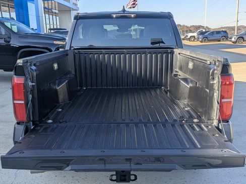 Used 2025 Toyota Tacoma SR image 16