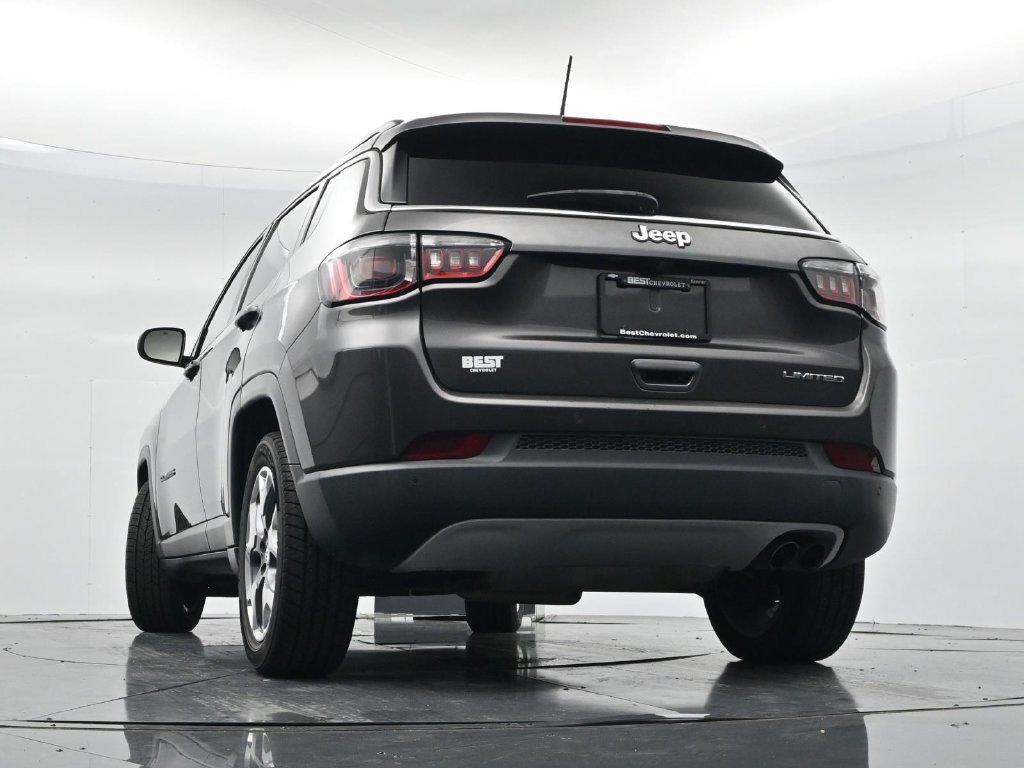 Used 2021 Jeep Compass Limited FWD image 31