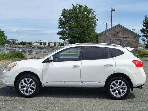 Used 2013 Nissan Rogue SL AWD/4WD image 4