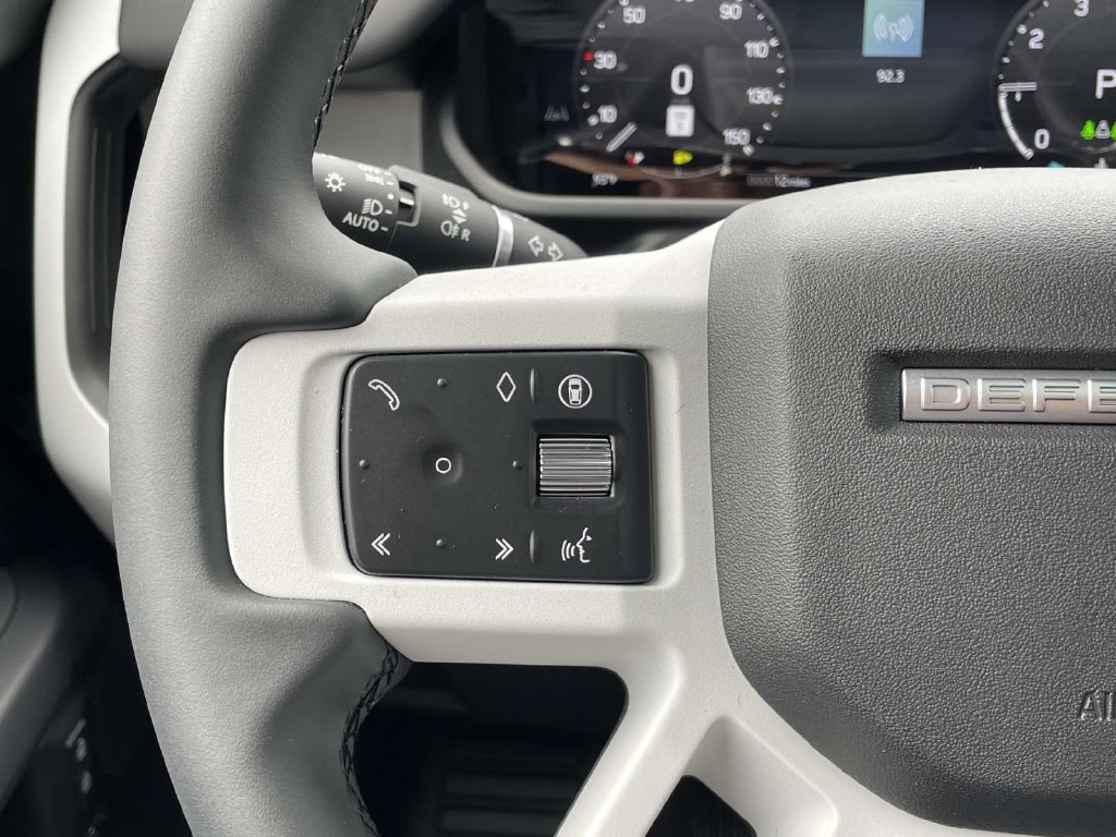New 2026 Land Rover Defender 110 S AWD/4WD image 34