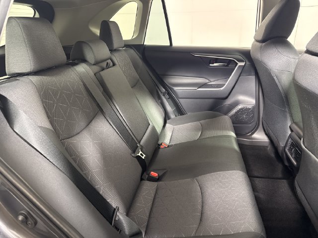 Certified 2024 Toyota RAV4 XLE w/ Convenience Package AWD/4WD image 15