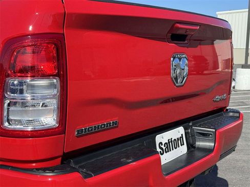 Used 2024 RAM 2500 Big Horn w/ Sport Appearance Package image 10