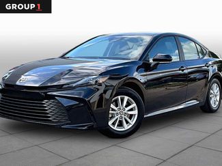 Used 2026 Toyota Camry LE FWD video 1