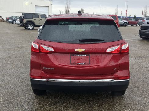 Used 2020 Chevrolet Equinox LT w/ LPO, Floor Liner Package image 13