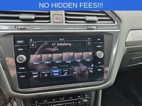Used 2023 Volkswagen Tiguan SE FWD image 19