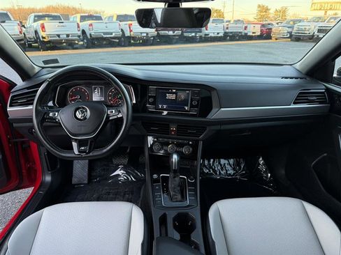 Used 2021 Volkswagen Jetta R-Line image 24