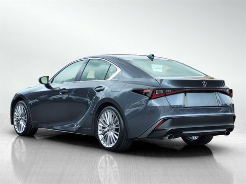 Used 2022 Lexus IS 300 AWD w/ Premium Package image 6