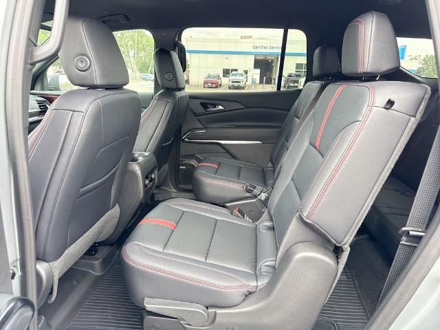 New 2026 Chevrolet Traverse RS w/ LPO, Floor Liner Package AWD/4WD image 25