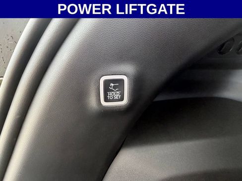 Used 2025 Jeep Wagoneer S Limited AWD/4WD image 16