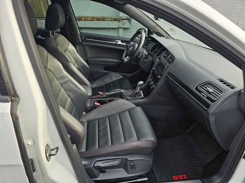 Used 2015 Volkswagen GTI Autobahn w/ Lighting Package (SEL) image 10