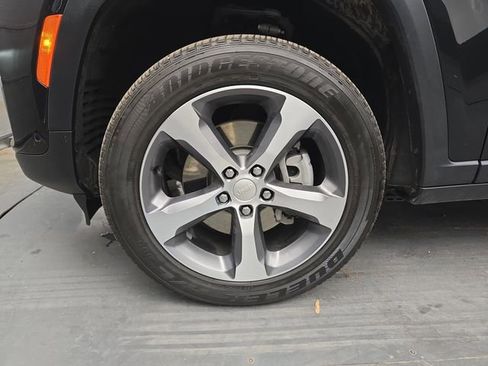 Used 2023 Jeep Grand Cherokee 4xe w/ Luxury Tech Group II image 15