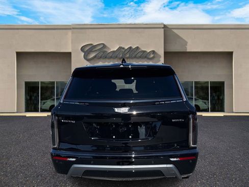 New 2026 Cadillac Vistiq Sport image 4