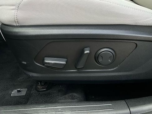 Used 2025 Hyundai Tucson SEL image 11