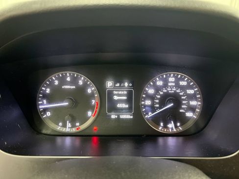 Used 2016 Hyundai Sonata SE FWD image 12